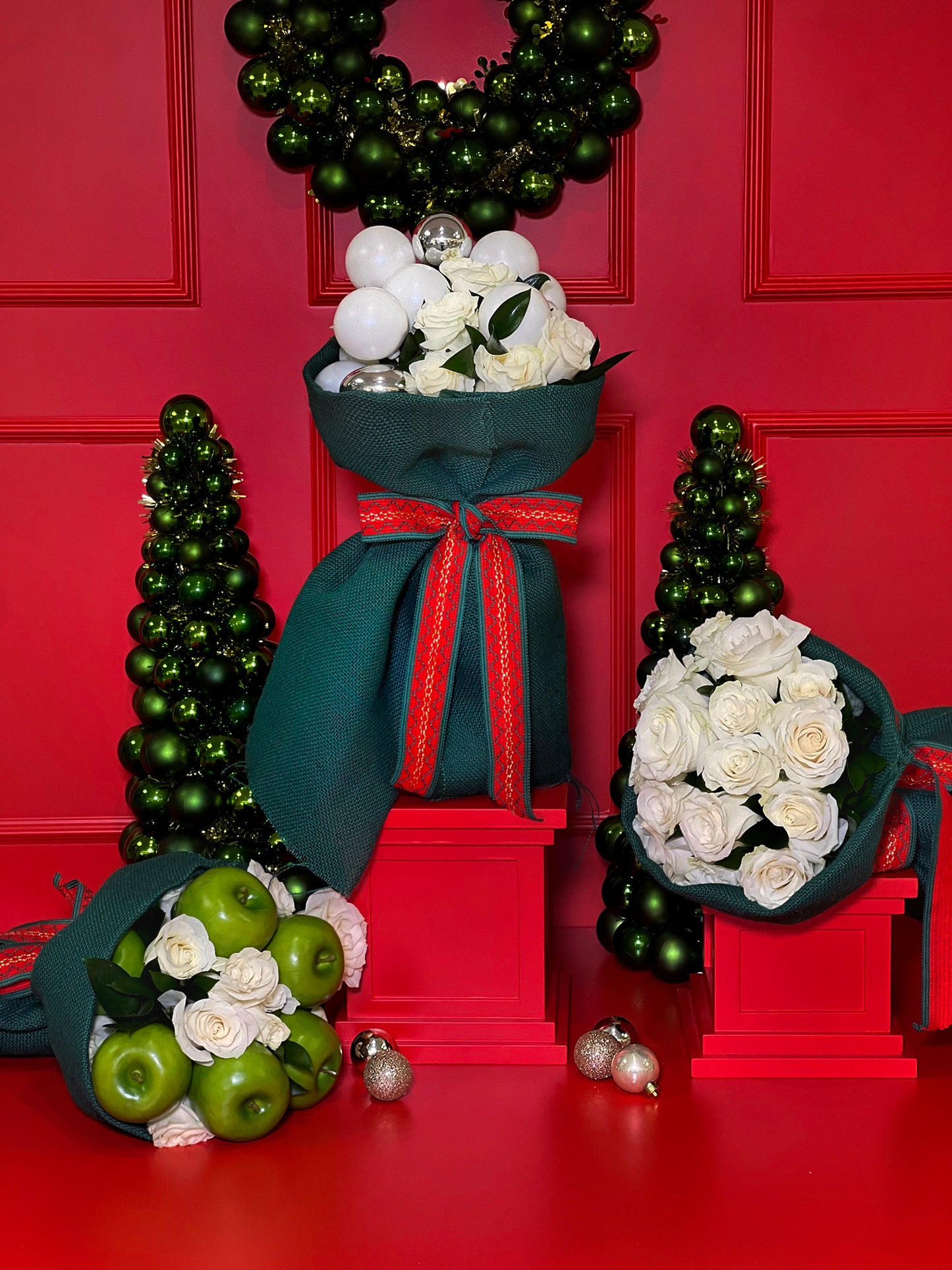 BOUQUET CLÁSSICO COM JUTA DE LINHO CRU VERDE