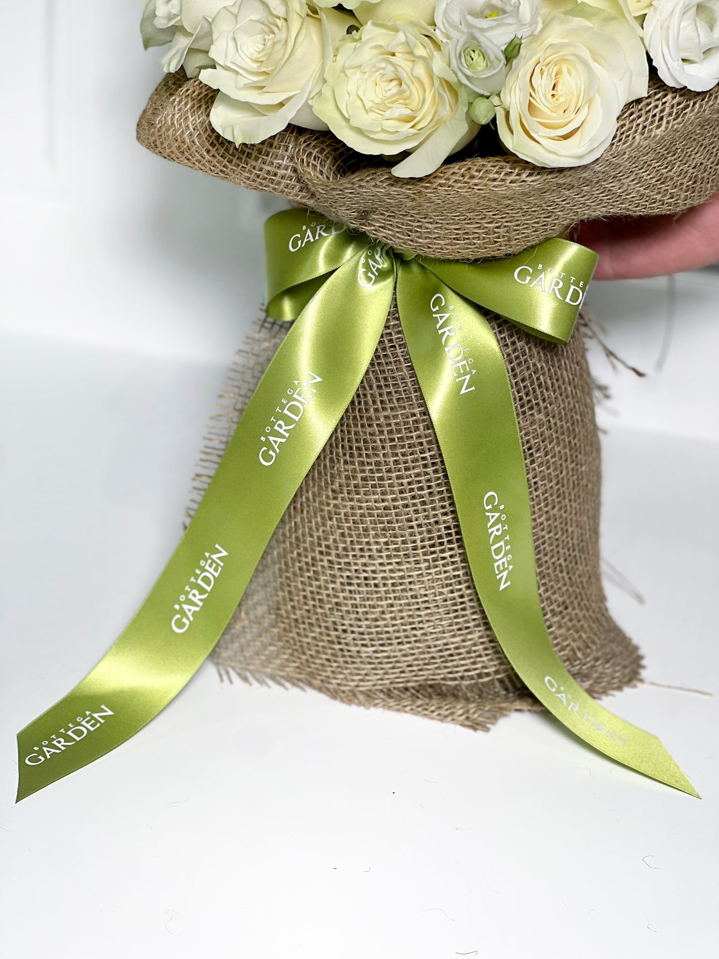 BOUQUET GRAZI COM JUTA DE LINHO CRU