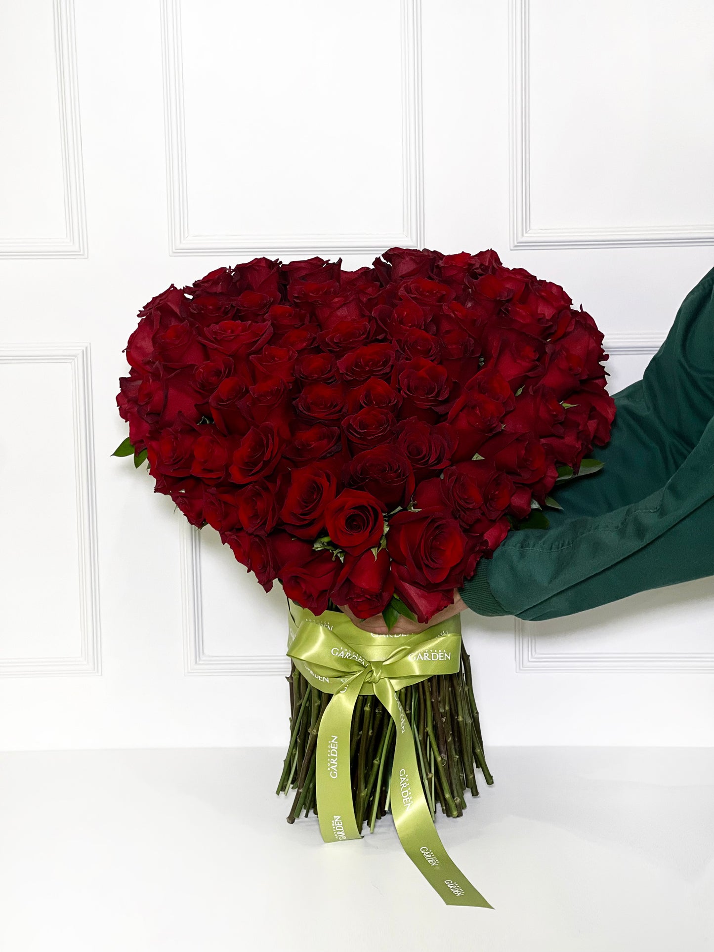 ALWAYS LOVE (120 rosas)