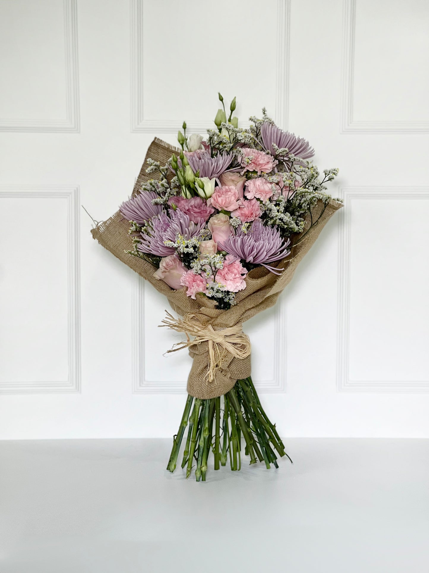 BOUQUET CAMPESTRE PINK COM JUTA DE LINHO CRU