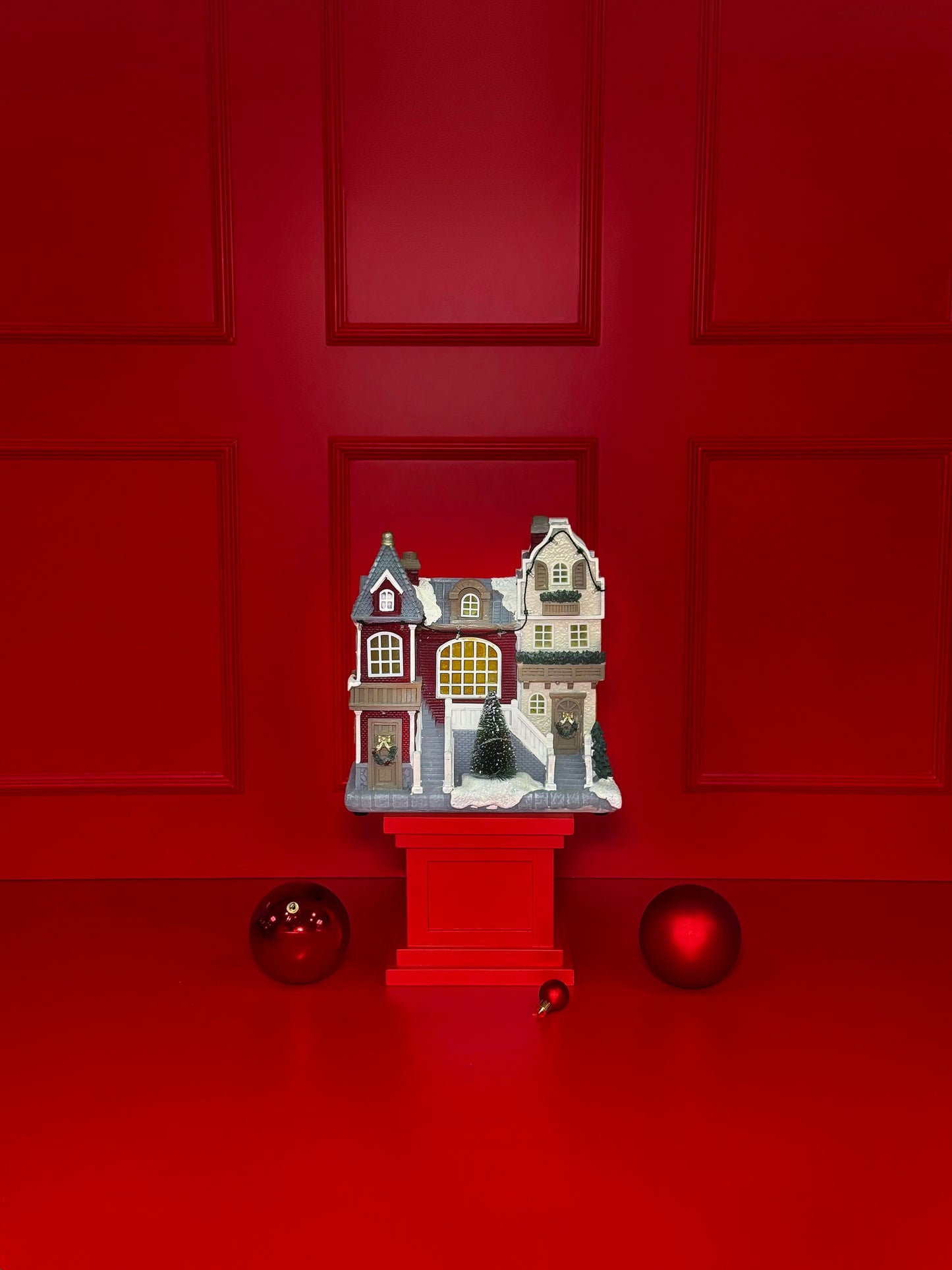 CASA WHITE DE NATAL COM LUZES LED