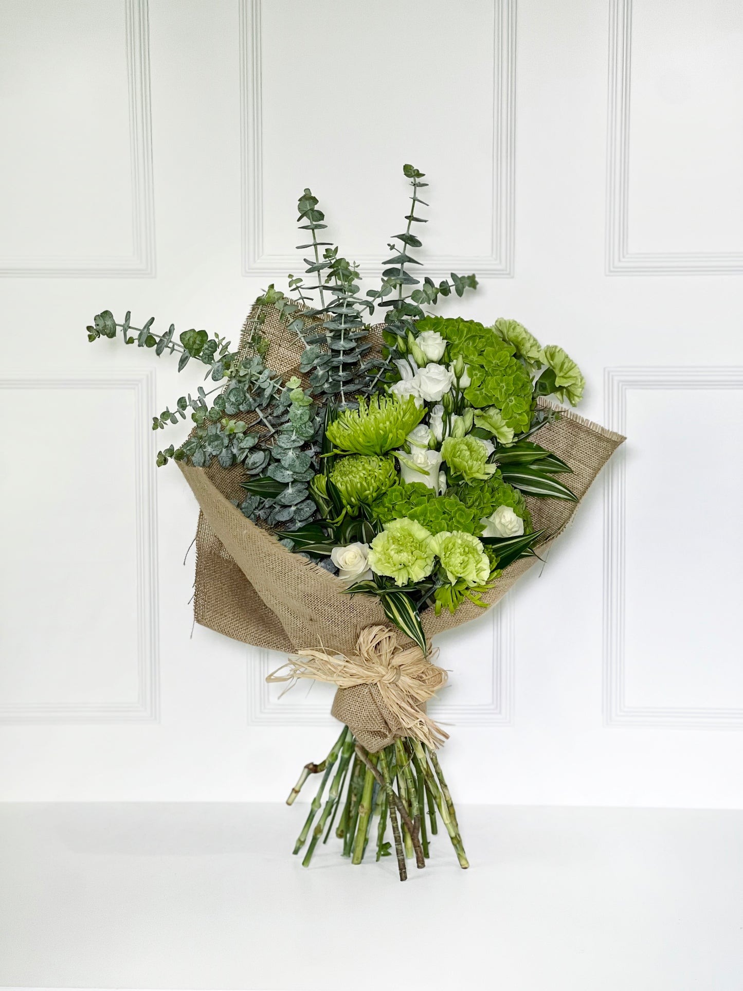 BOUQUET CAMPESTRE GREEN COM JUTA DE LINHO CRU