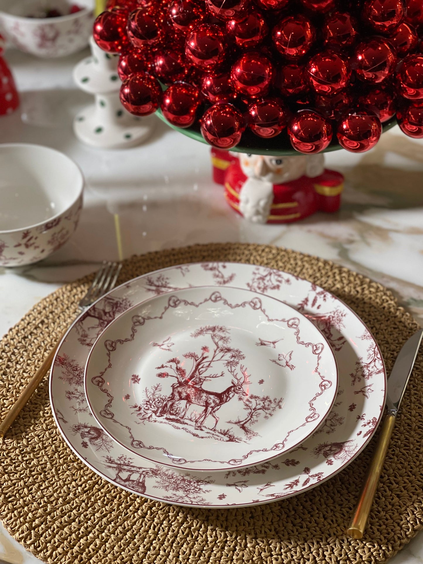 PRATO DE GRANDE ALMOÇO Ø 26 CM PORCELANA VERMELHA BEGE