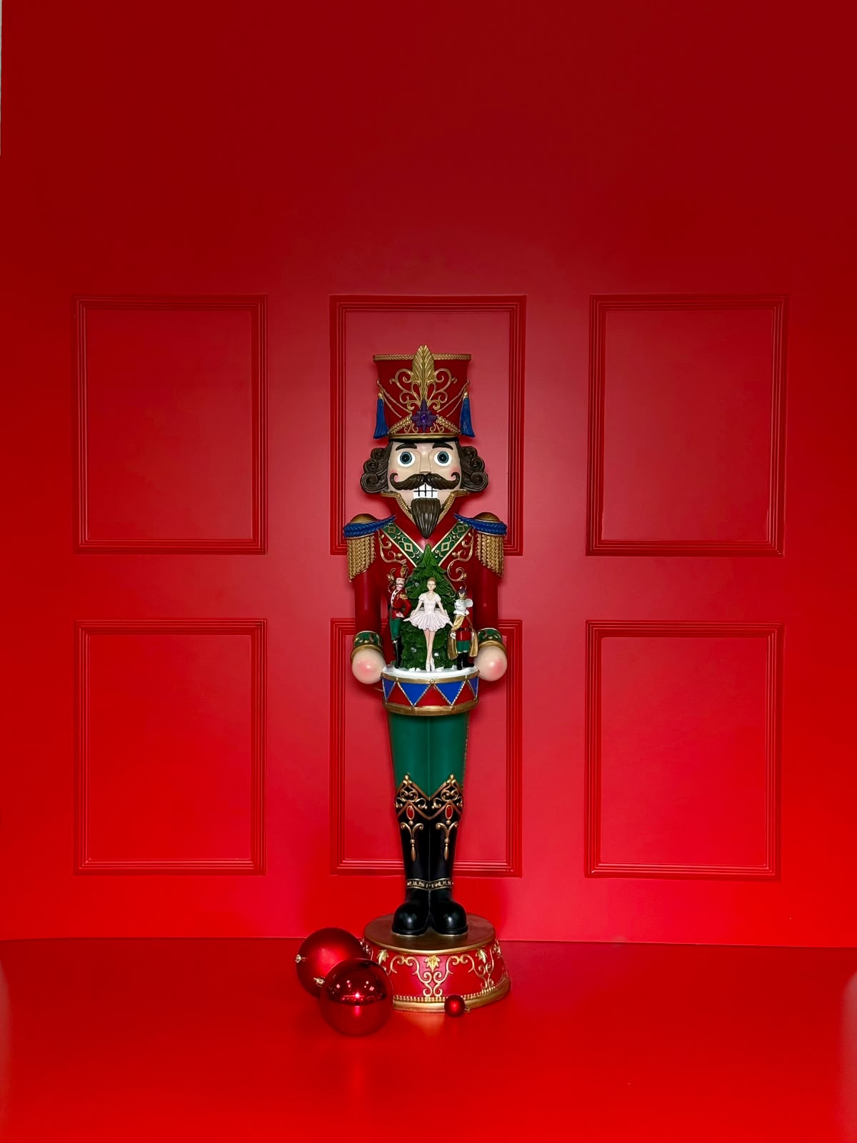 QUEBRA-NOZES IMPERIAL ILUMINADO | CHRISTMAS COLLECTION 80CM