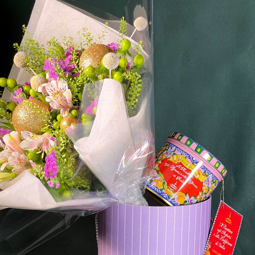 Box com Bouquet Happy Merry Christmas mini com Panetone Dolce & Gabbana