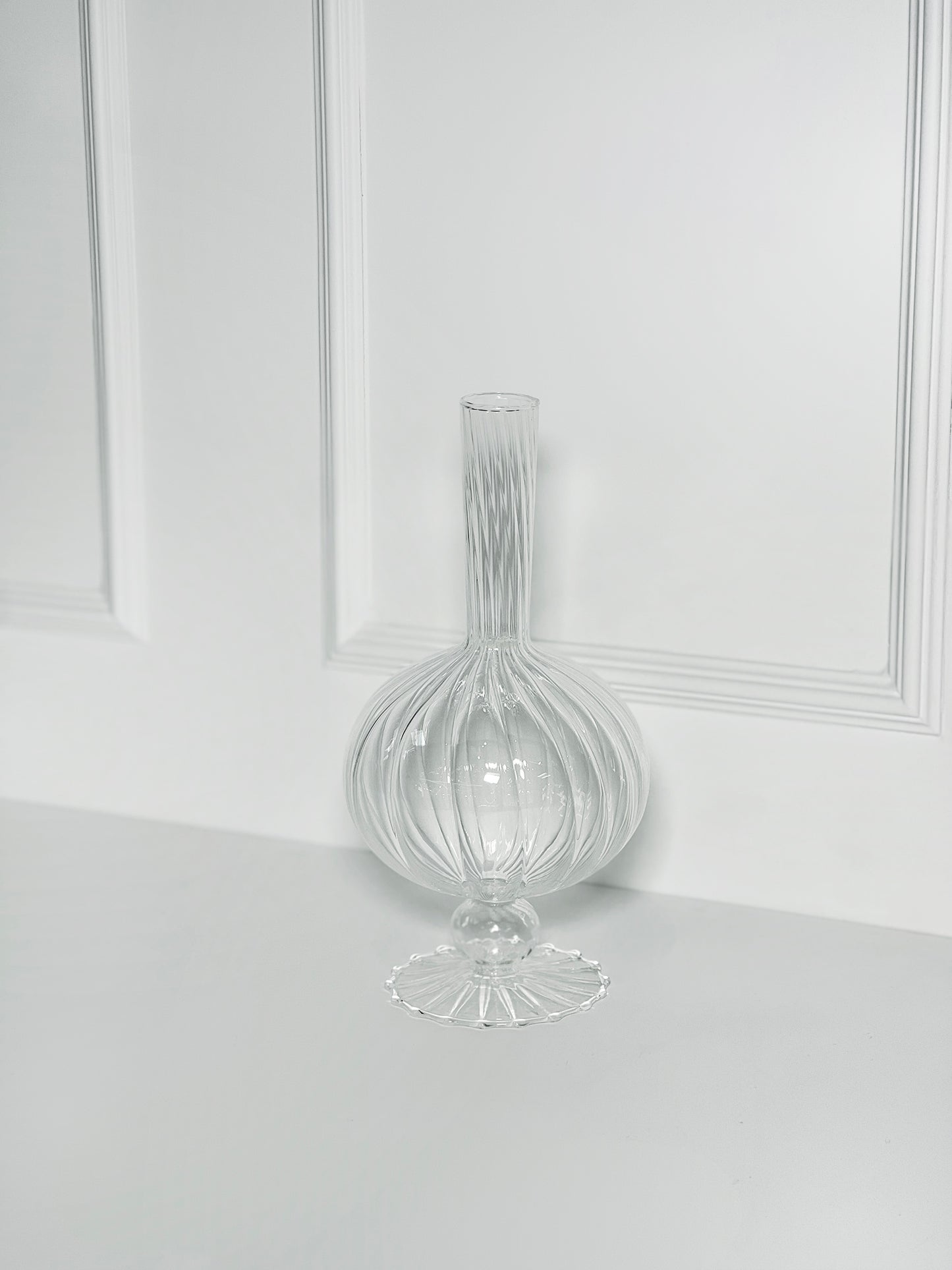 VASO MONOFIORE OVO TRANSPARENTE