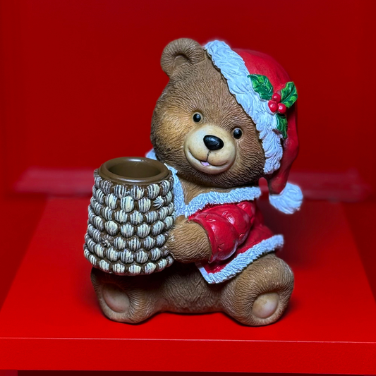 CANDELABRO URSO COM PINHAS