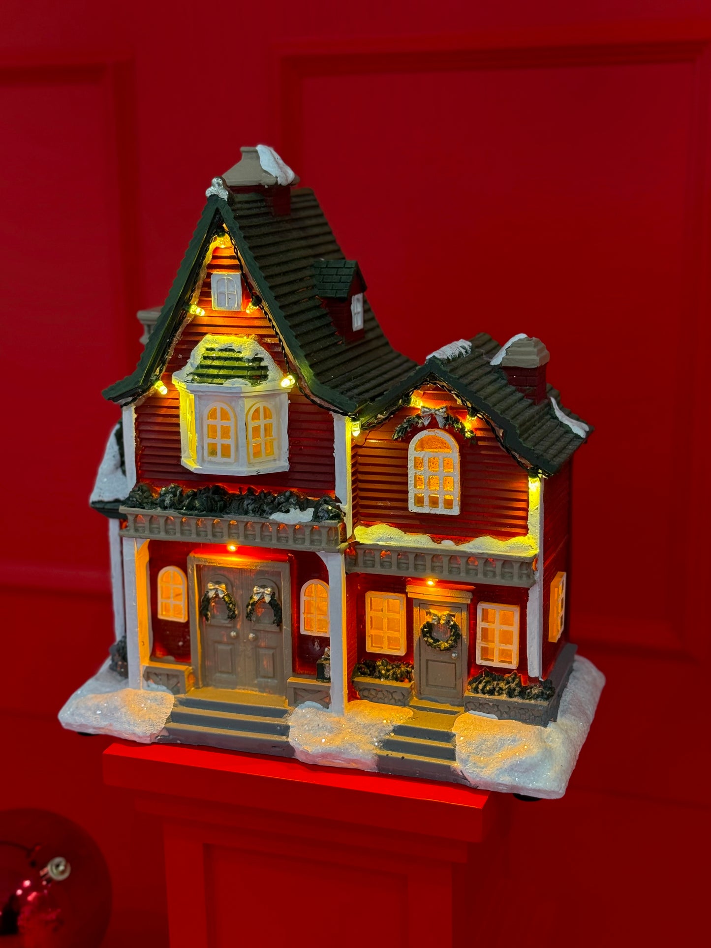 CASA AMERICANA DE NATAL COM LUZES