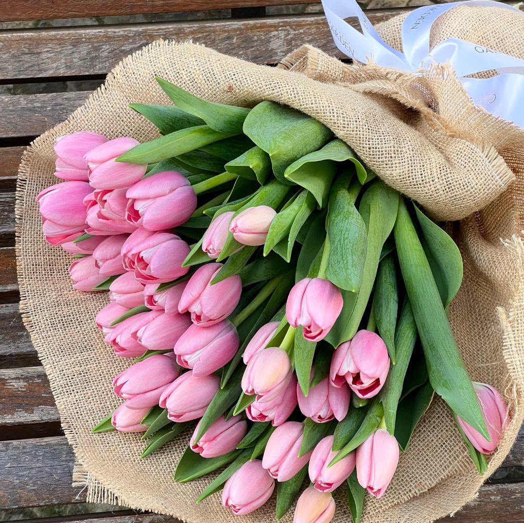 Bouquet Lisse cor de rosa – Bottega Garden