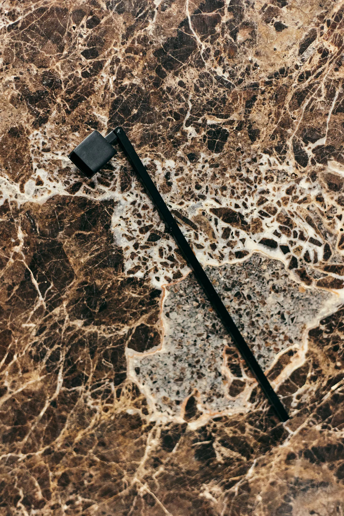 Baobab Apagador Black