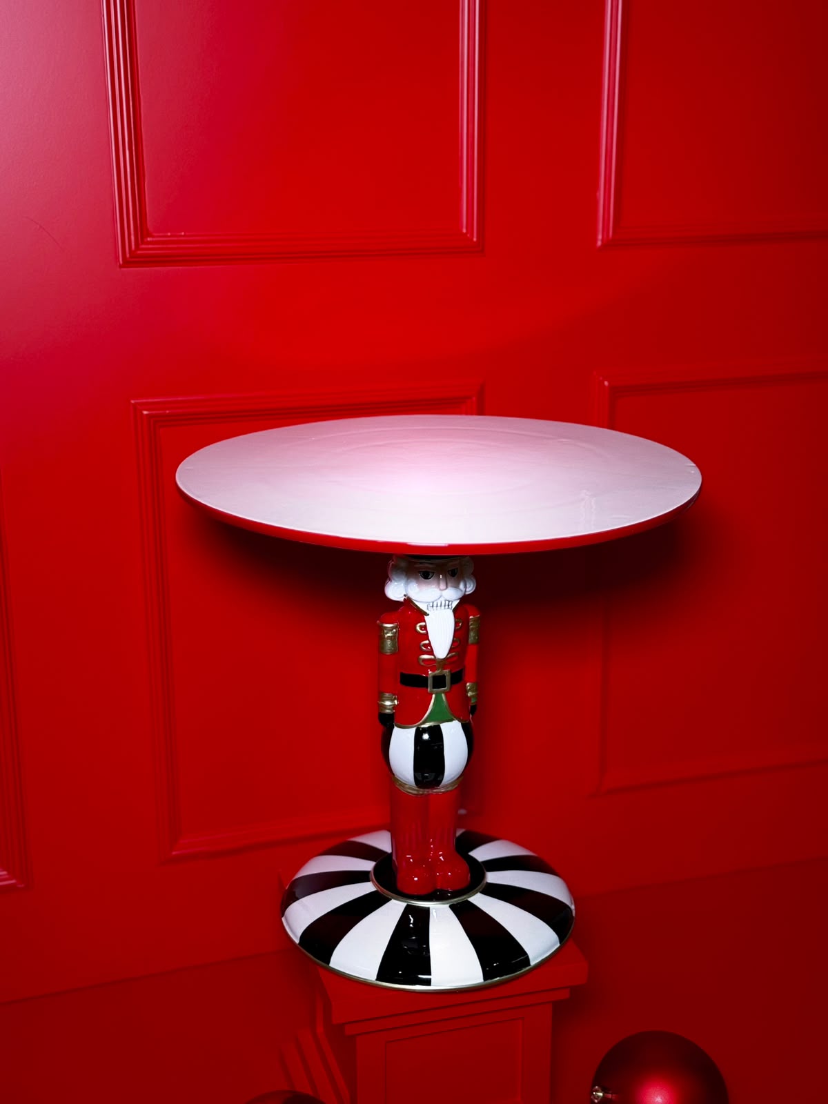 PRATO DECORATIVO QUEBRA-NOZES – H 45 CM | CHRISTMAS COLLECTION